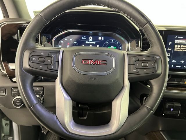 Used 2023 Silver GMC Elevation image 21
