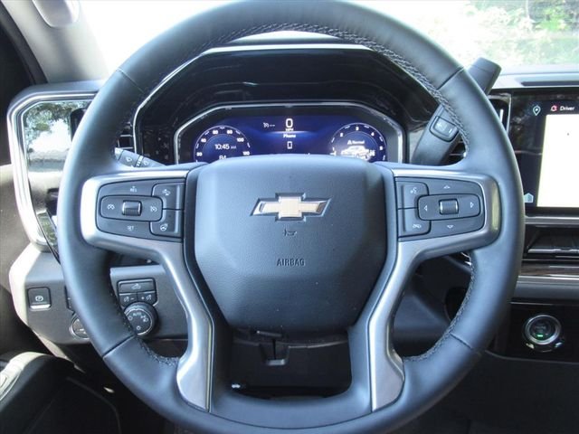 Used 2024 Gray Chevrolet LT image 21