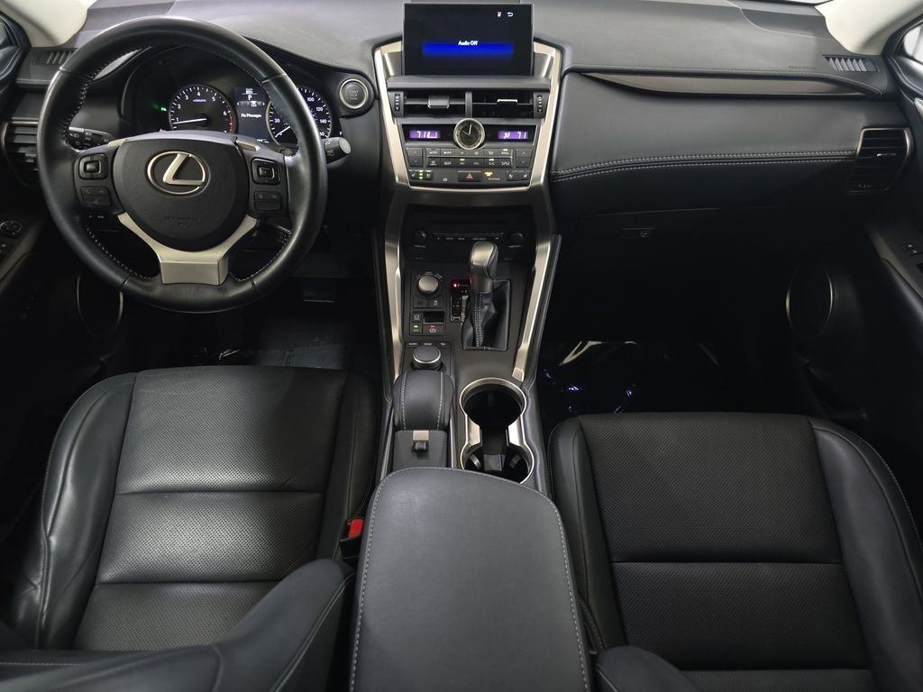 Used 2017 White Lexus 200t image 11