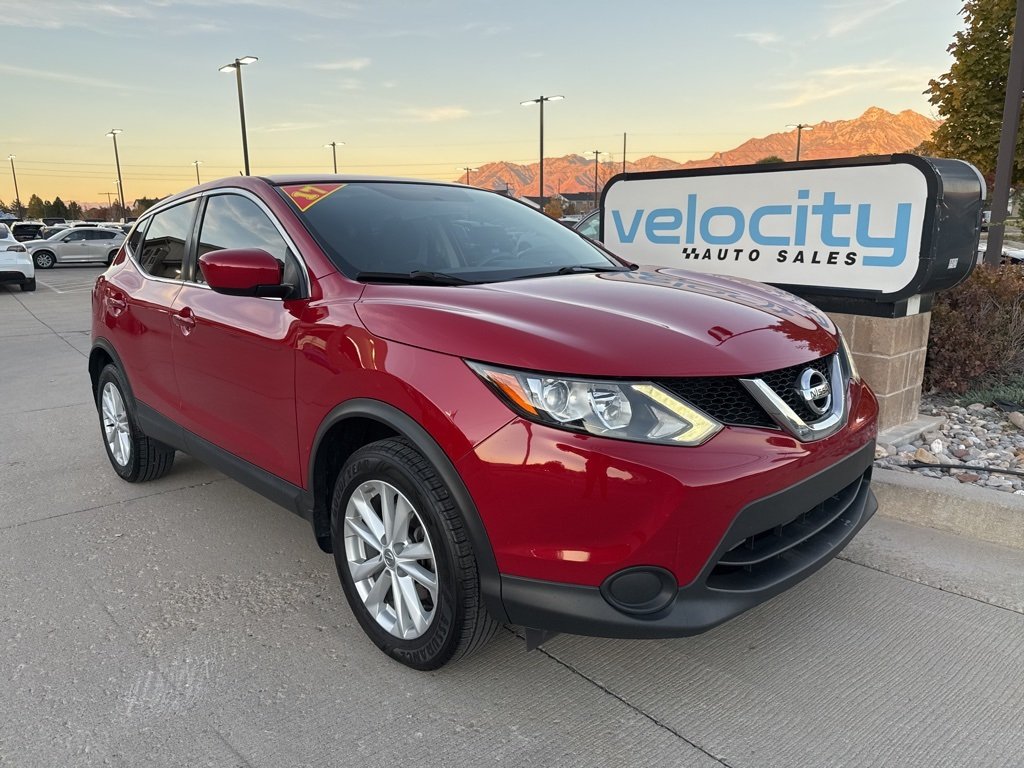 2017 Nissan Rogue Sport S