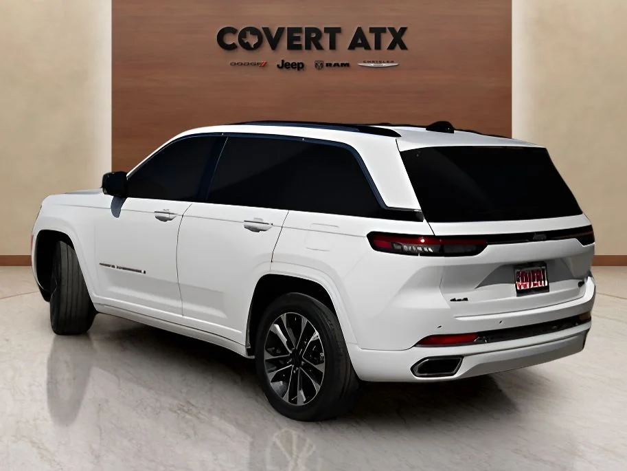 Used 2024 White Jeep Overland image 3