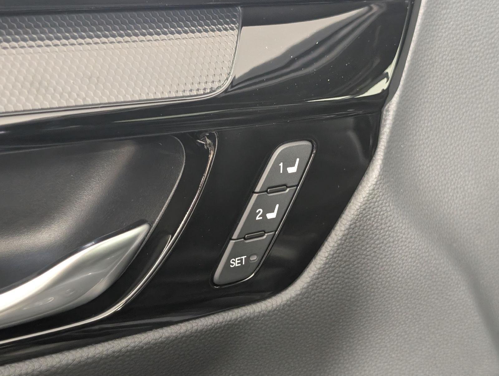 2025 Honda CR-V Sport Touring - Photo 13