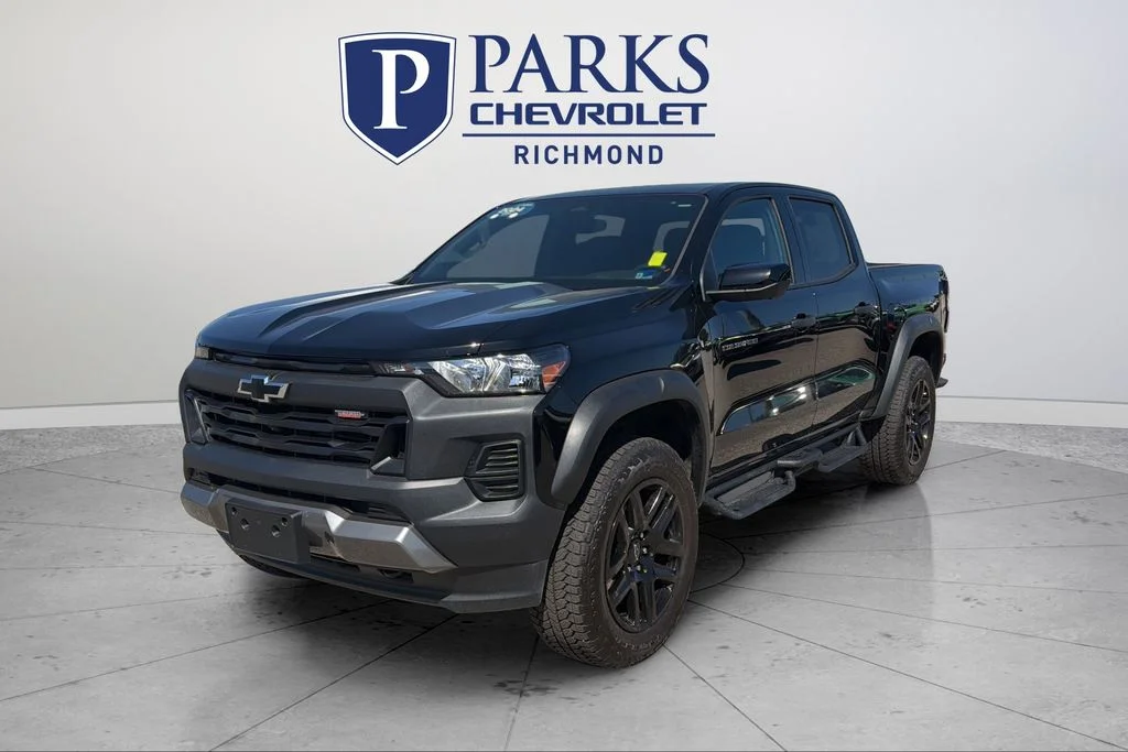 Used 2024 Black Chevrolet Trail Boss image 3