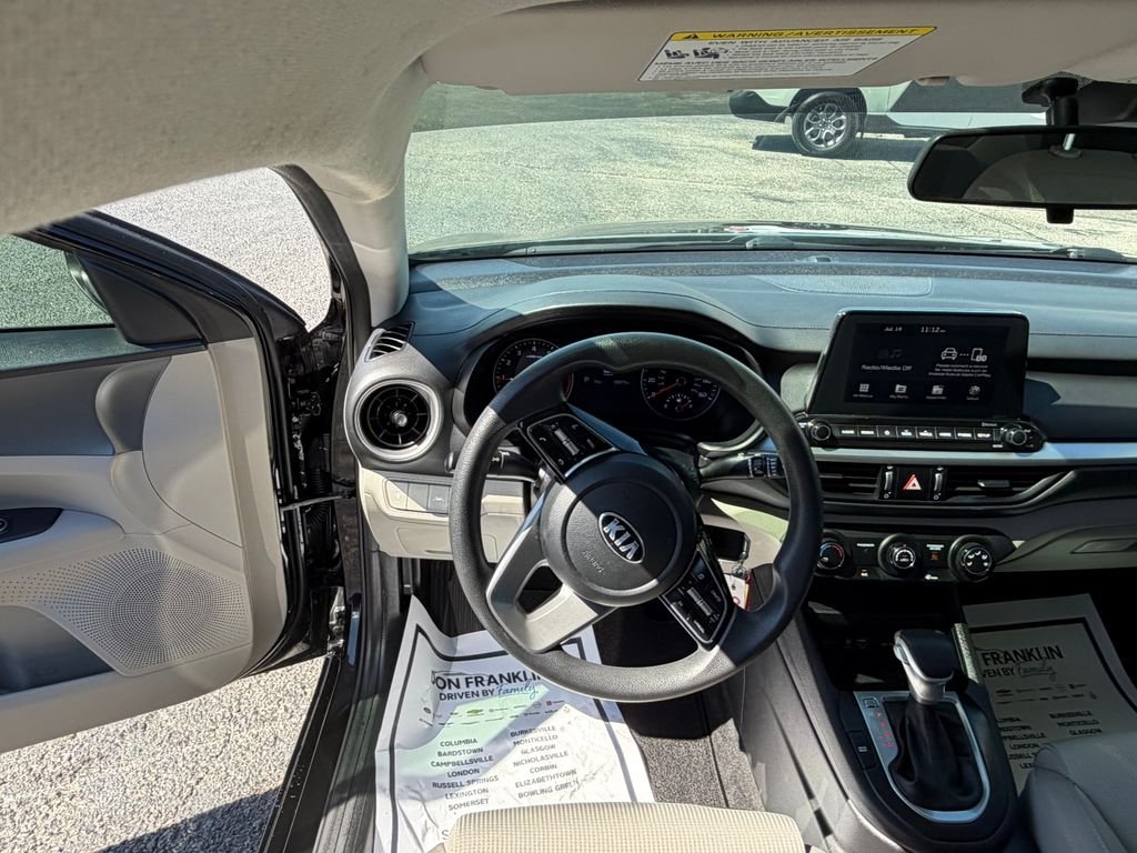 Used 2021 Black Kia LXS image 14