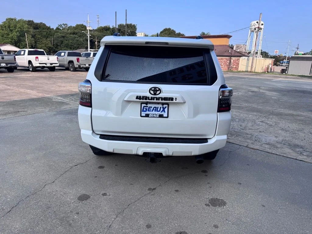 Used 2024 White Toyota SR5 Premium image 5