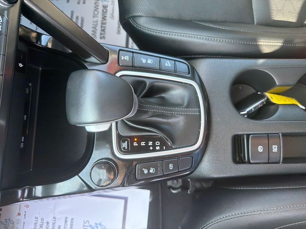 Used 2024 Gray Kia SX image 17