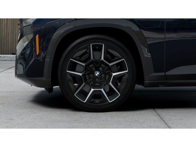 New 2027 Carbon Black Metallic BMW BMW XM Label image 7
