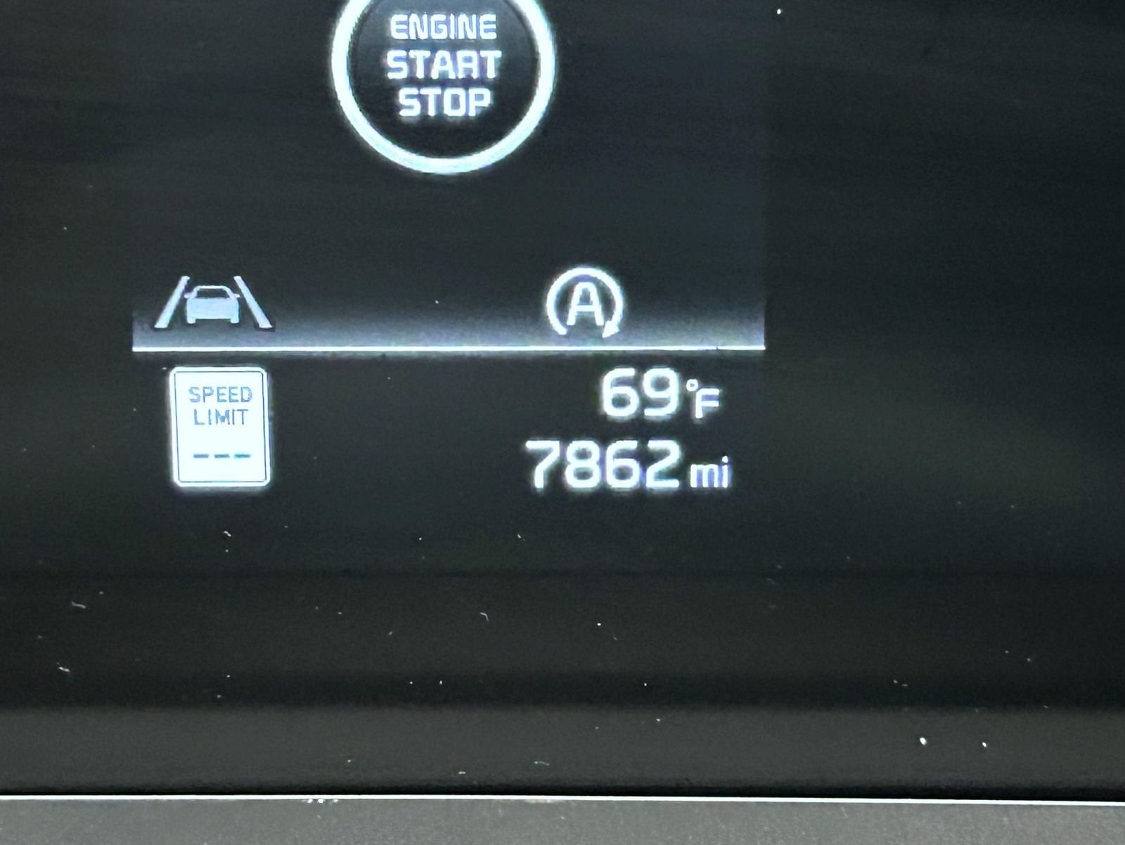 Used 2024 Black Kia S image 11