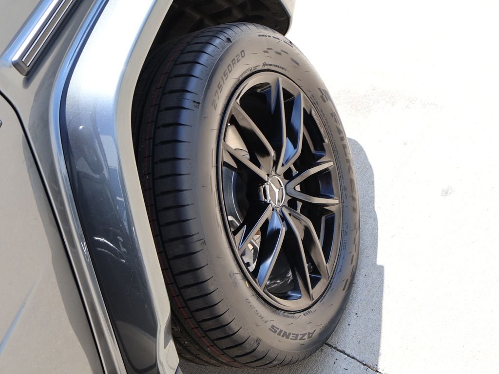 Used 2026 MANUFAKTUR Graphite Met Mercedes-Benz G 550 image 40