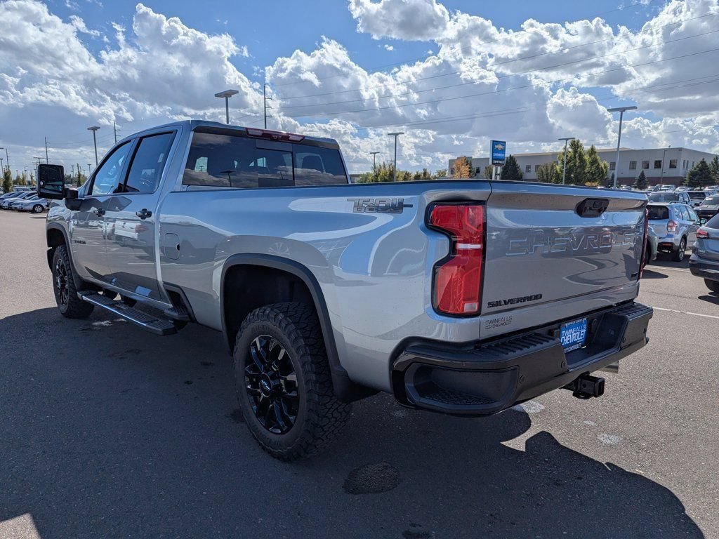 2026 Chevrolet Silverado 3500HD LTZ - Photo 35