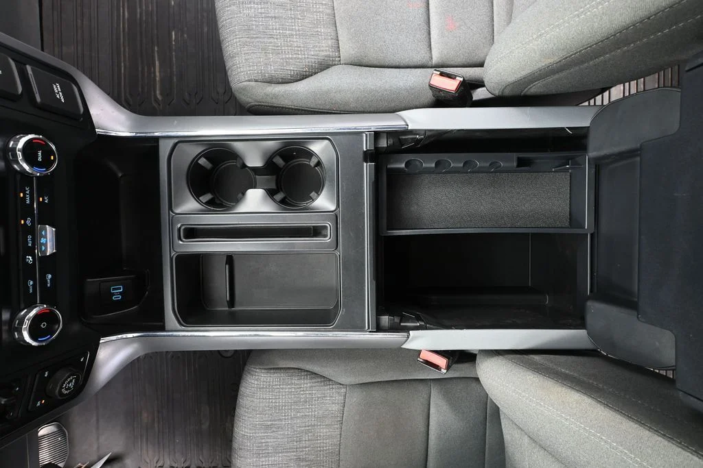 Used 2022 White Ford XLT image 27
