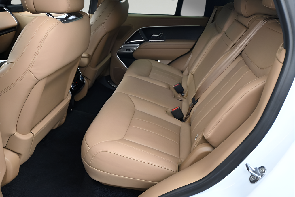 Certified Used 2025 White Land Rover SE image 6