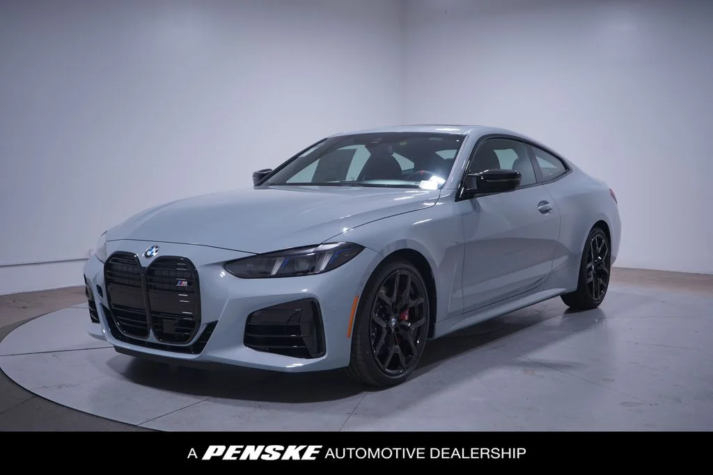 2026 BMW 4 Series M440i Coupe's photo