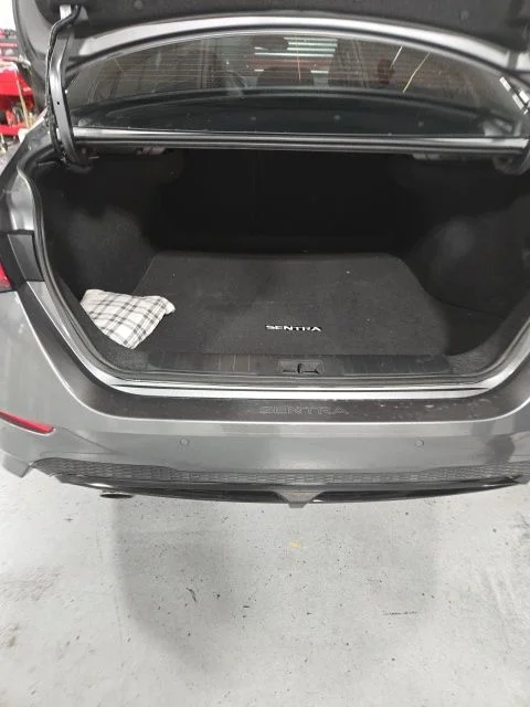 Used 2023 Gun Metallic Nissan SR image 7