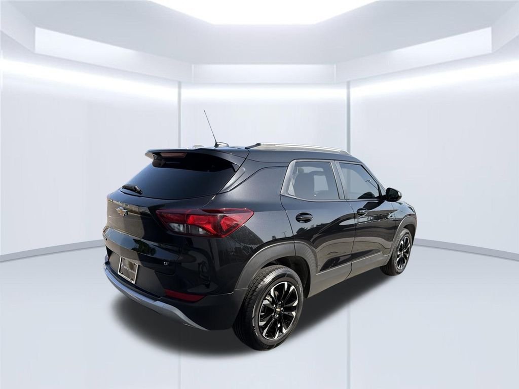 Used 2023 Black Chevrolet LT image 7