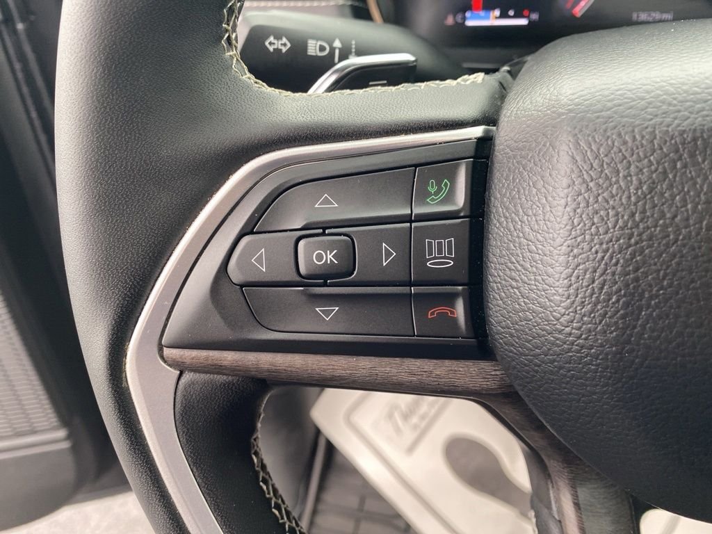 Used 2024 Gray Jeep Limited image 19