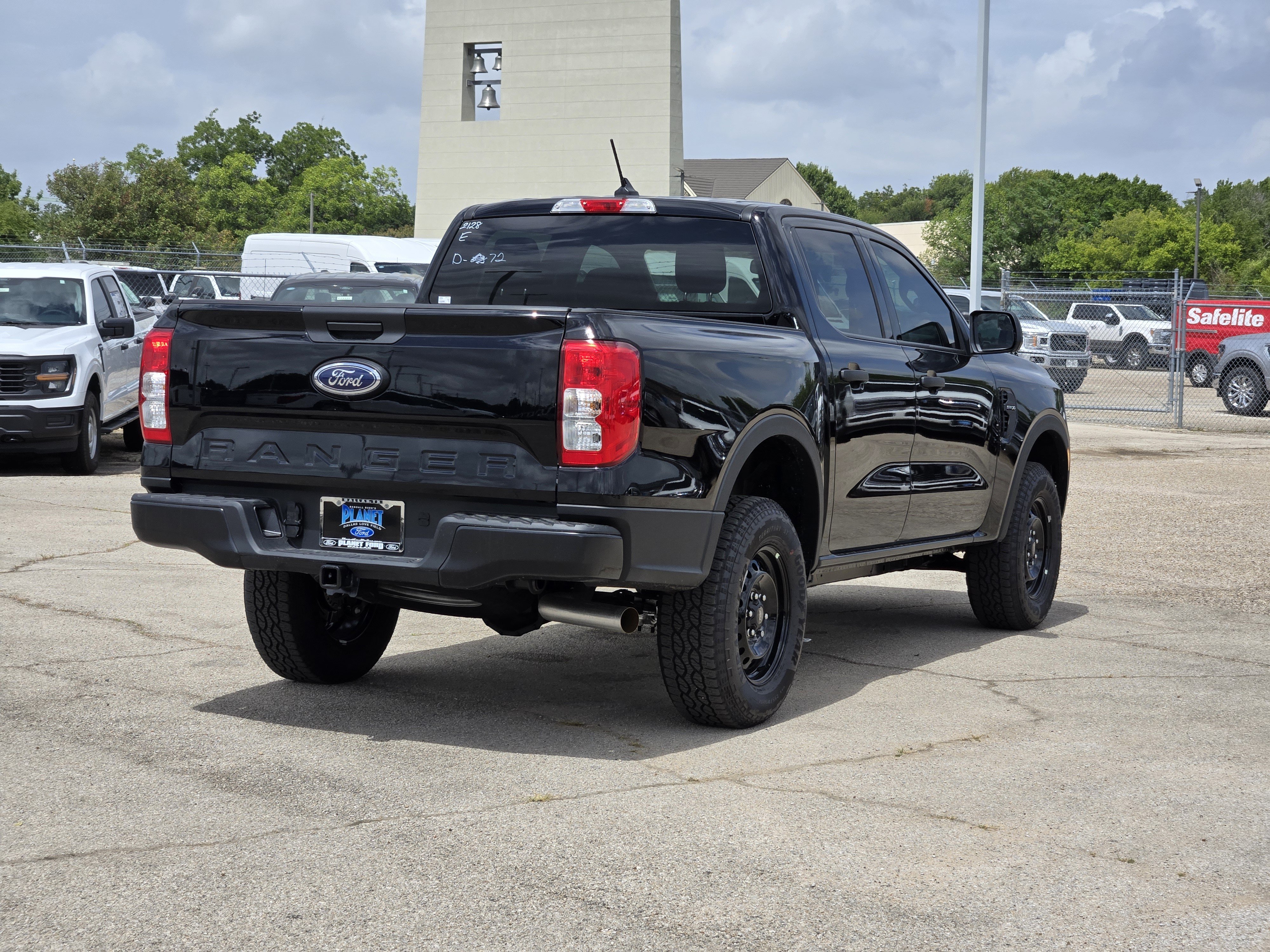 New 2026 Shadow Black Ford XL image 4