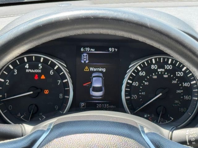Used 2022 Grand Blue INFINITI LUXE image 28