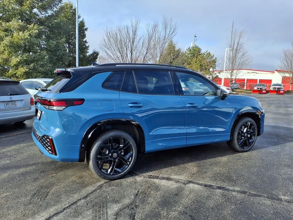 New 2026 Monterey Blue with Deep Black Roof Volkswagen 2.0T SE R-Line Black image 2