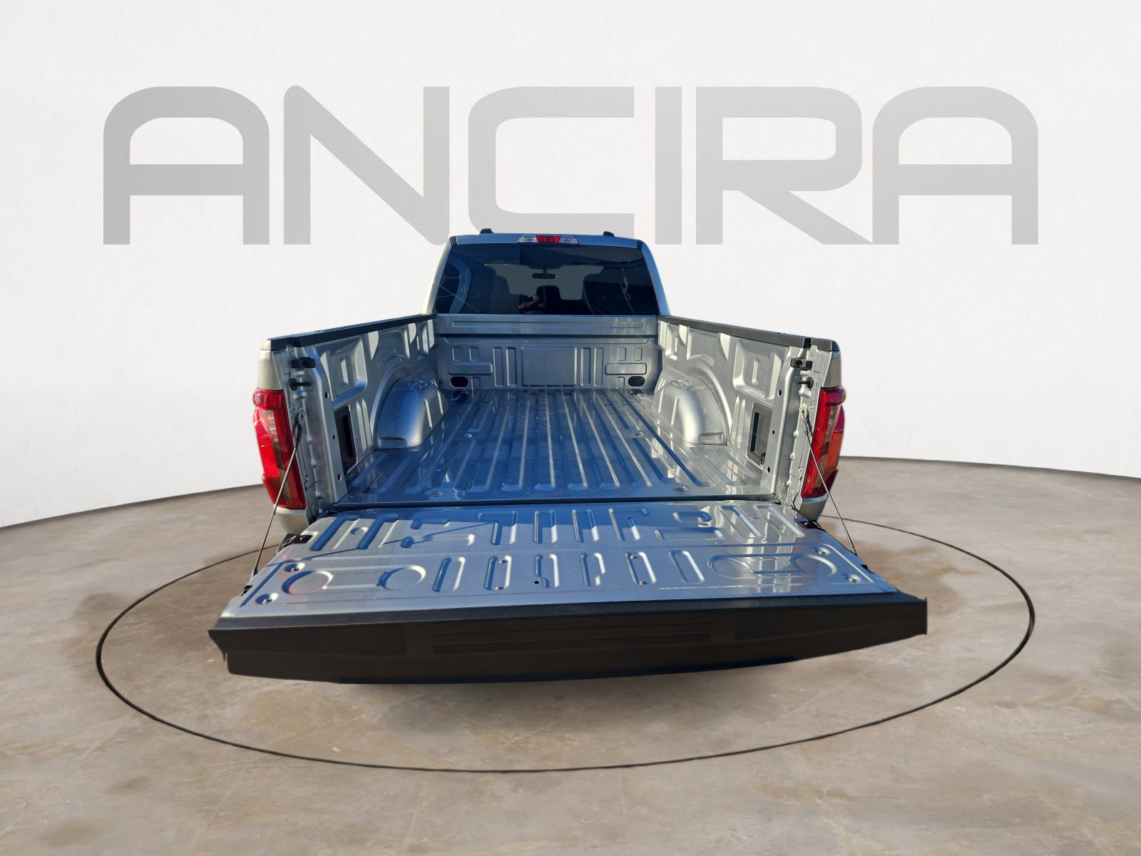 New 2026 Iconic Silver Metallic Ford XLT image 11