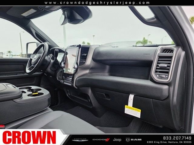 2025 RAM 2500 Tradesman - Photo 12