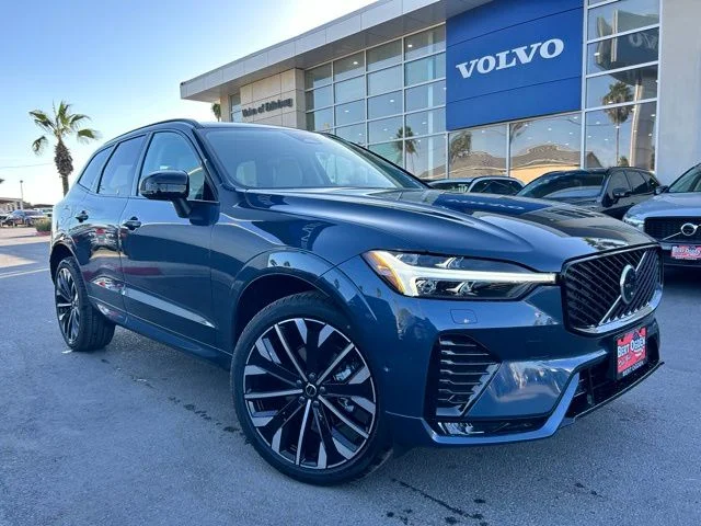 2026 Volvo XC60 B5 Ultra Dark AWD's photo