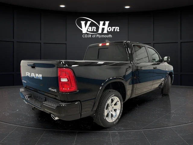 New 2026 Diamond Black Crystal Pearl-Coat Exterior Paint RAM Big Horn/Lone Star image 7