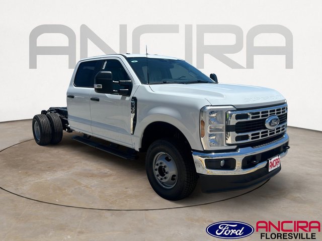 2026 Ford Super Duty F-350 DRW XL