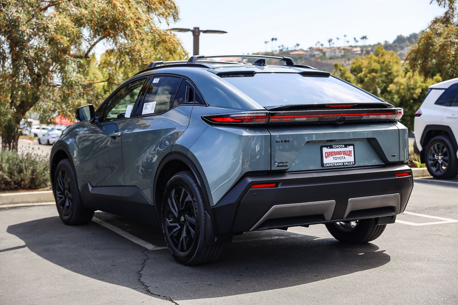 New 2026 Overcast Toyota  SE image 6