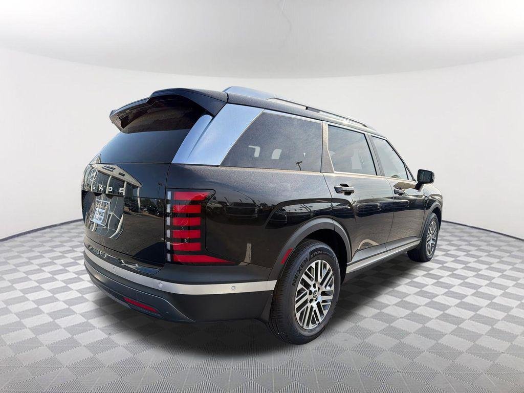 New 2026 Black Hyundai SEL Premium FWD image 5