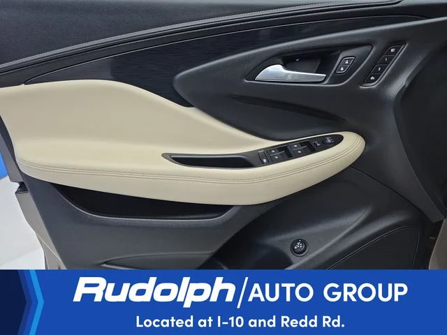 Used 2018 Alloy Metallic Buick Essence image 11