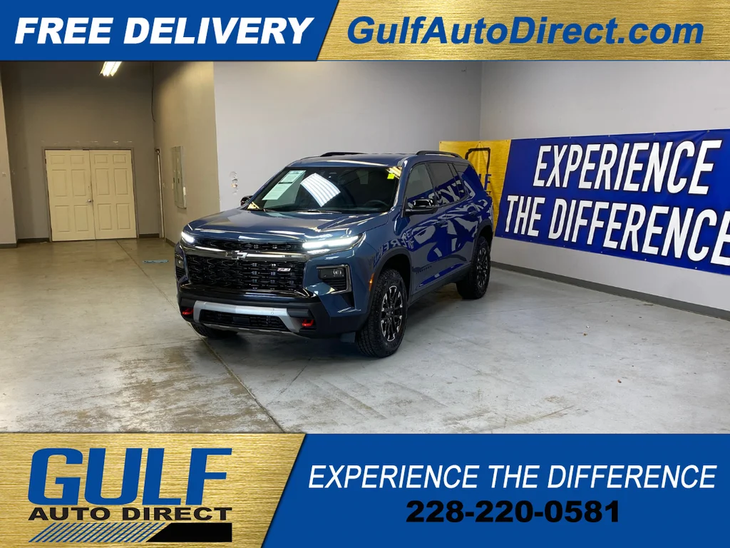 Used 2026 Blue Chevrolet Z71 image 4