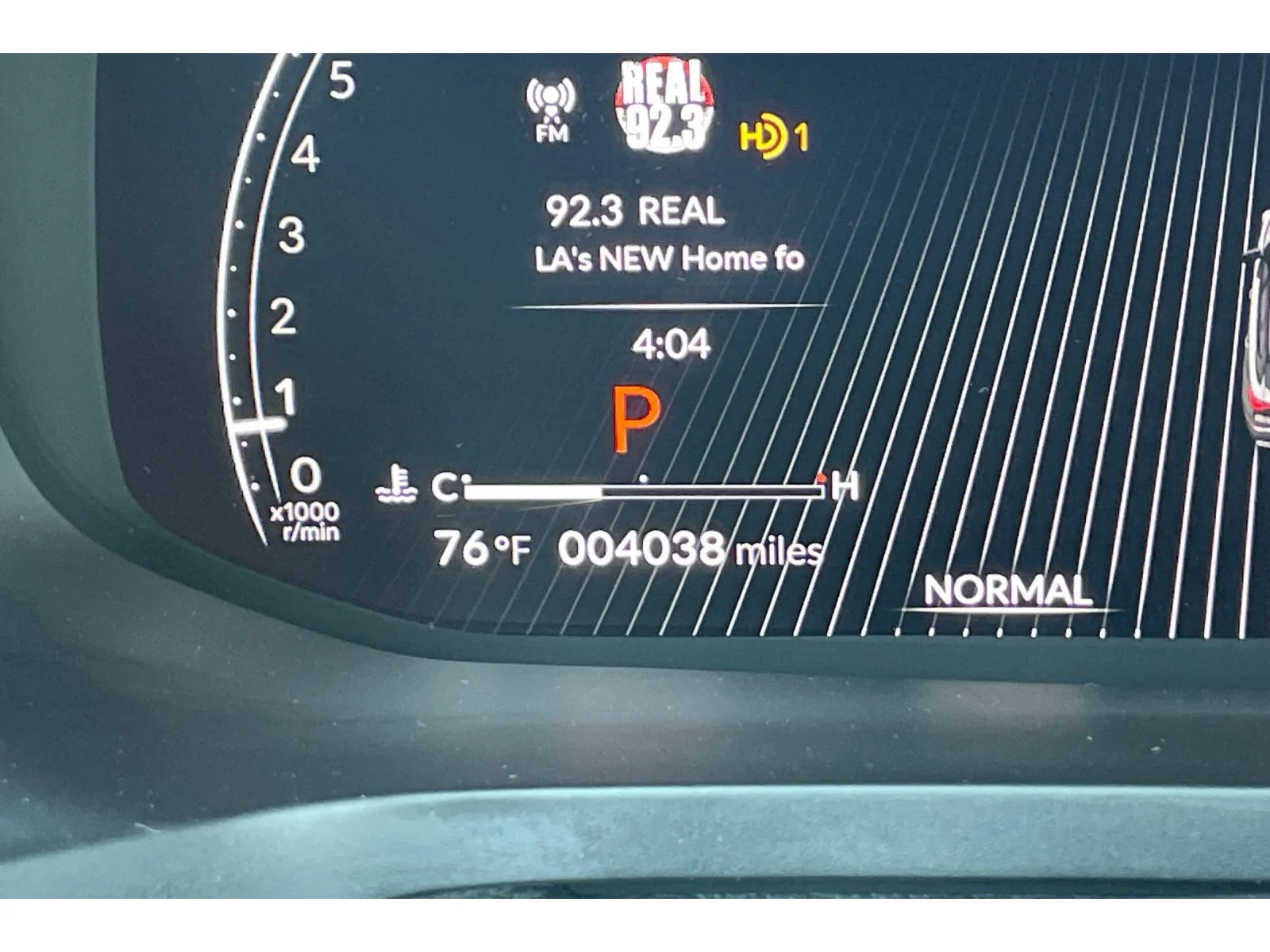 Used 2026 Solar Silver Metallic Acura w/Advance Package image 42