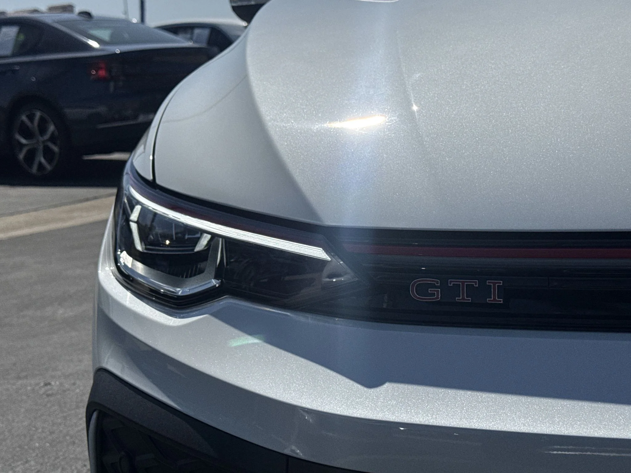 New 2026 Opal White Pearl Volkswagen SE image 9