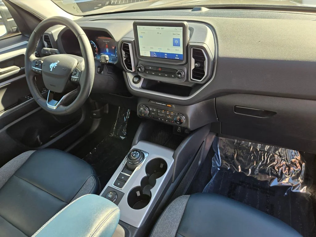 Used 2024 Gray Metallic Ford Outer Banks image 10