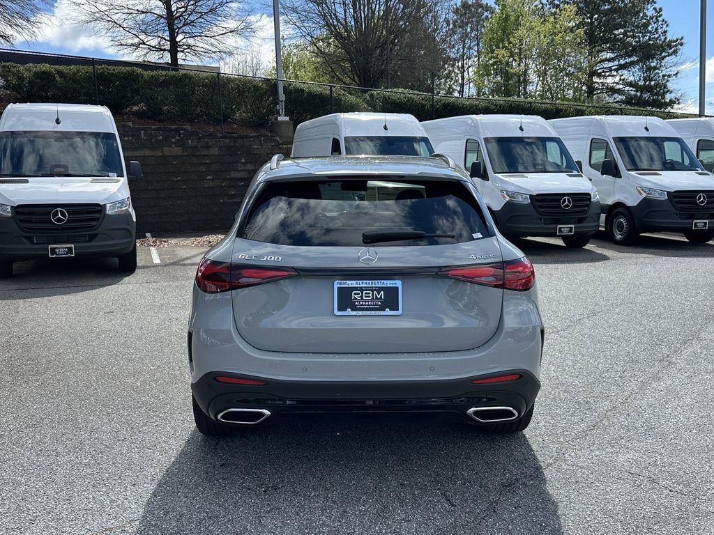 New 2026 MANUFAKTUR Alpine Grey Mercedes-Benz GLC 300 image 7