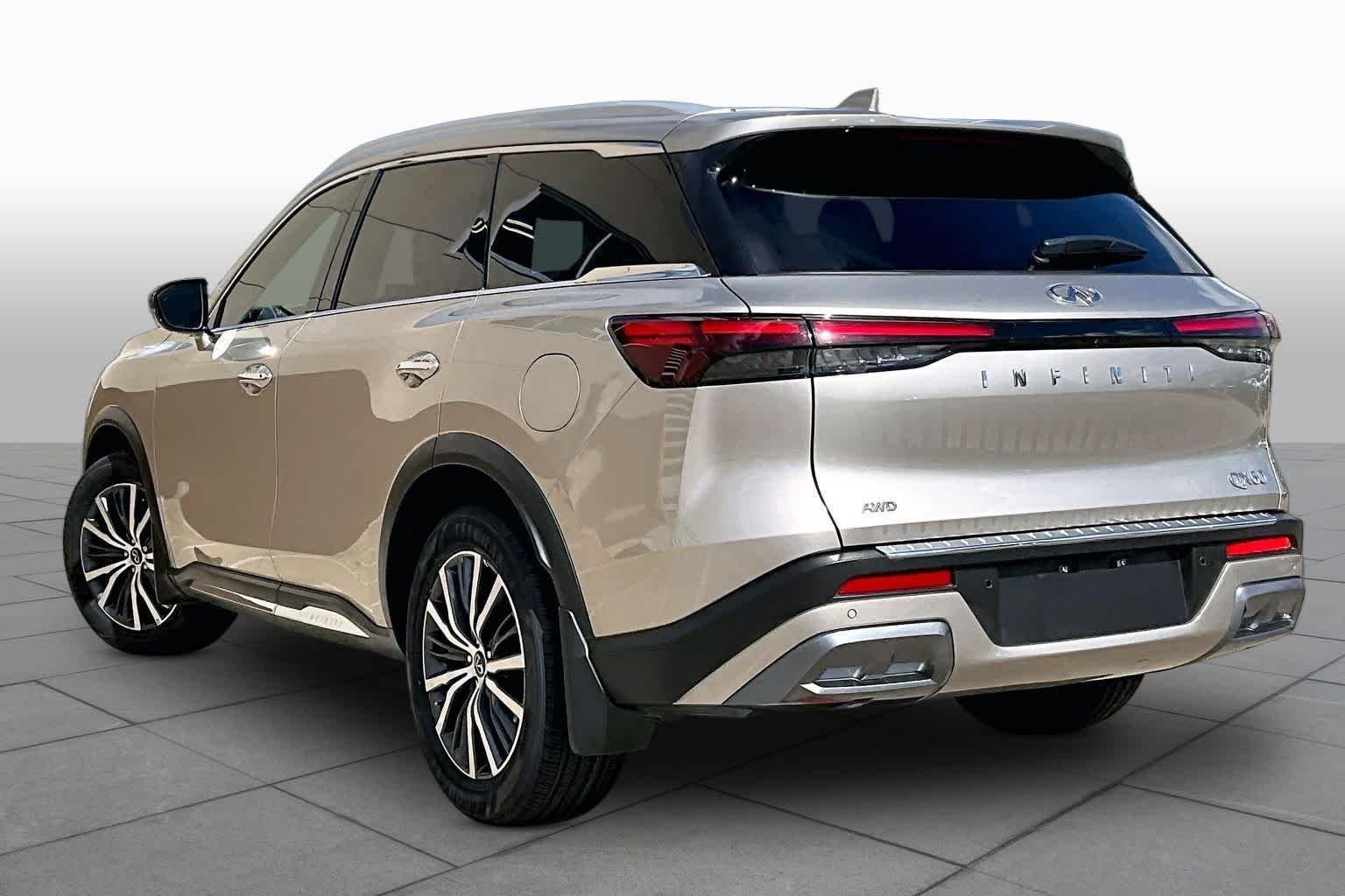 Used 2023 Warm Titanium INFINITI SENSORY image 11