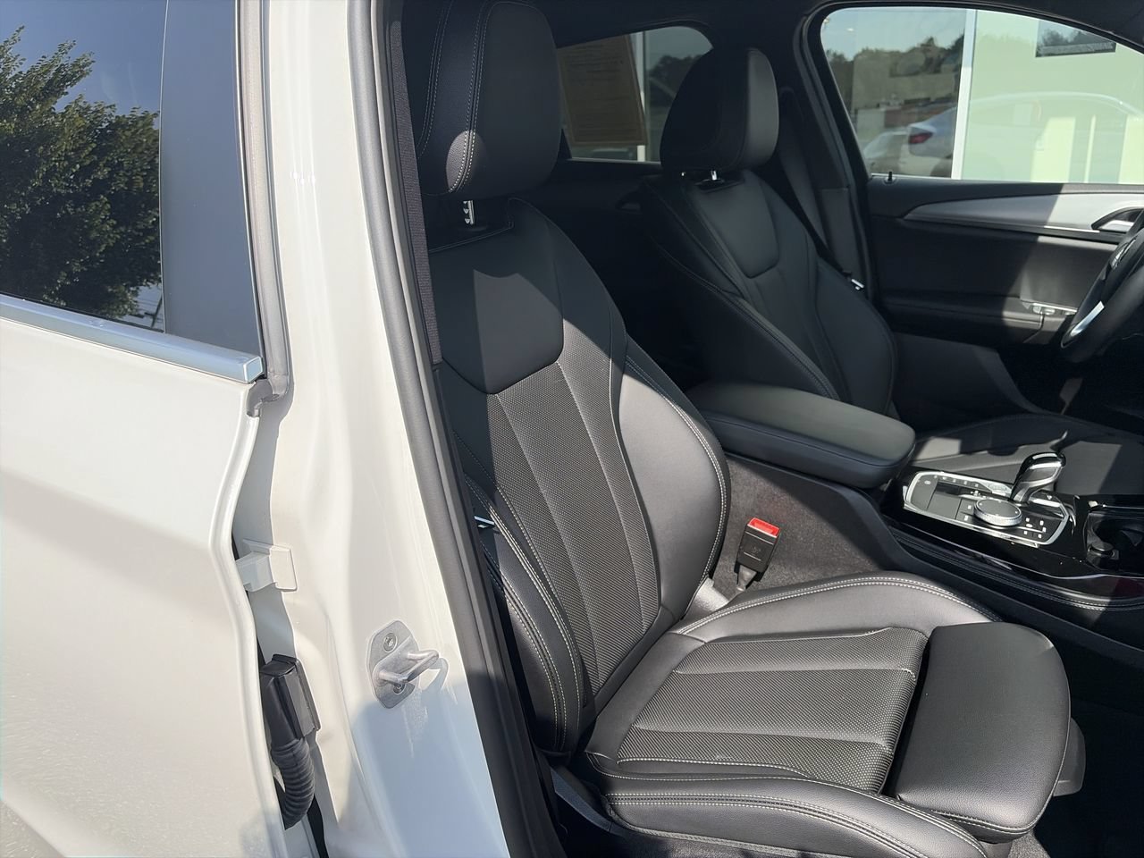 Certified Used 2025 Alpine White BMW xDrive30i image 36