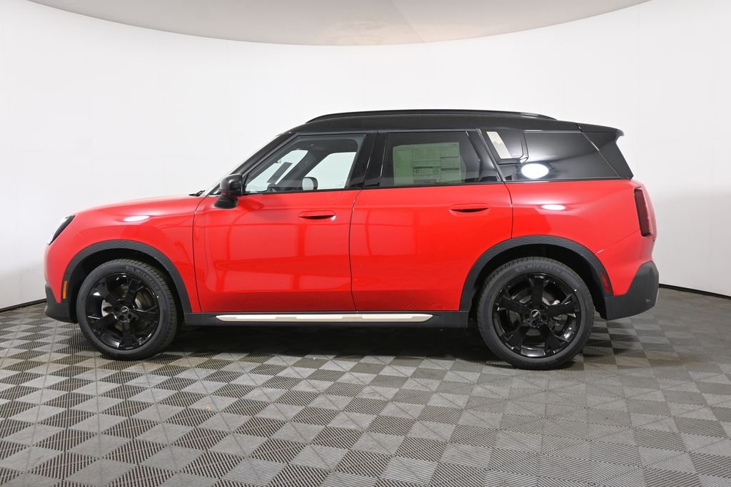 New 2026 Red MINI Iconic image 2