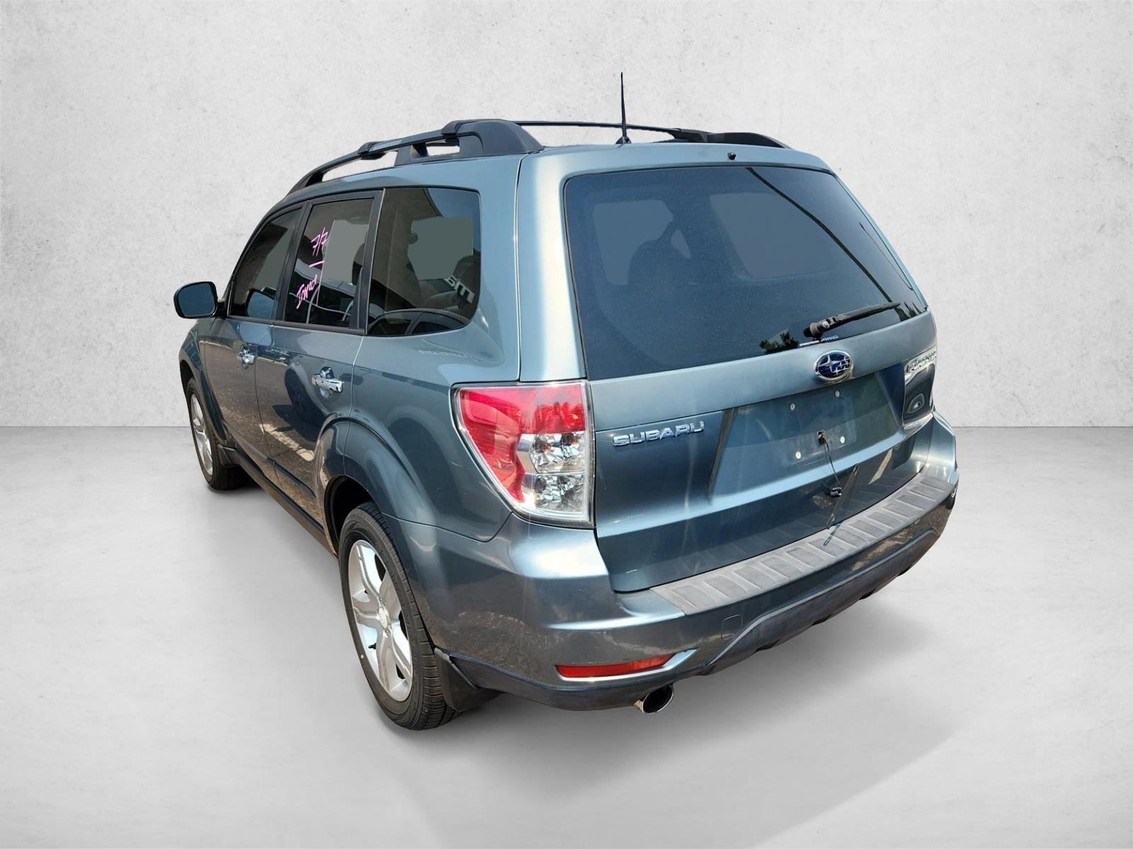 Used 2009 Sage Green Metallic Subaru X Limited image 8