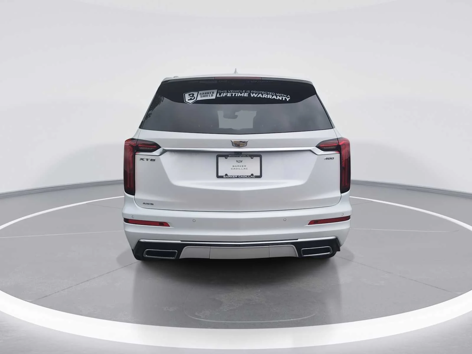 Used 2024 Crystal White Tricoat Cadillac Premium Luxury image 8