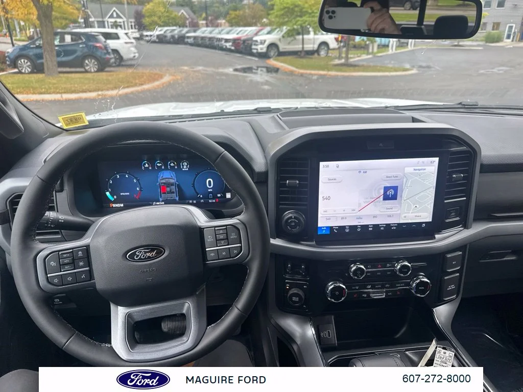 New 2026 Oxford White Ford XLT image 15