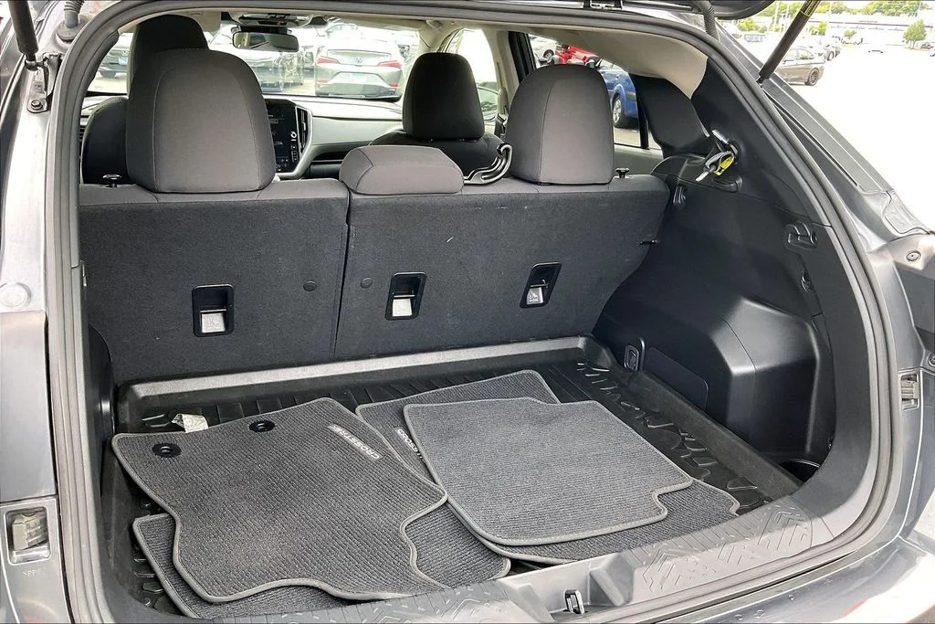 Certified Used 2025 Gray Subaru Premium image 31