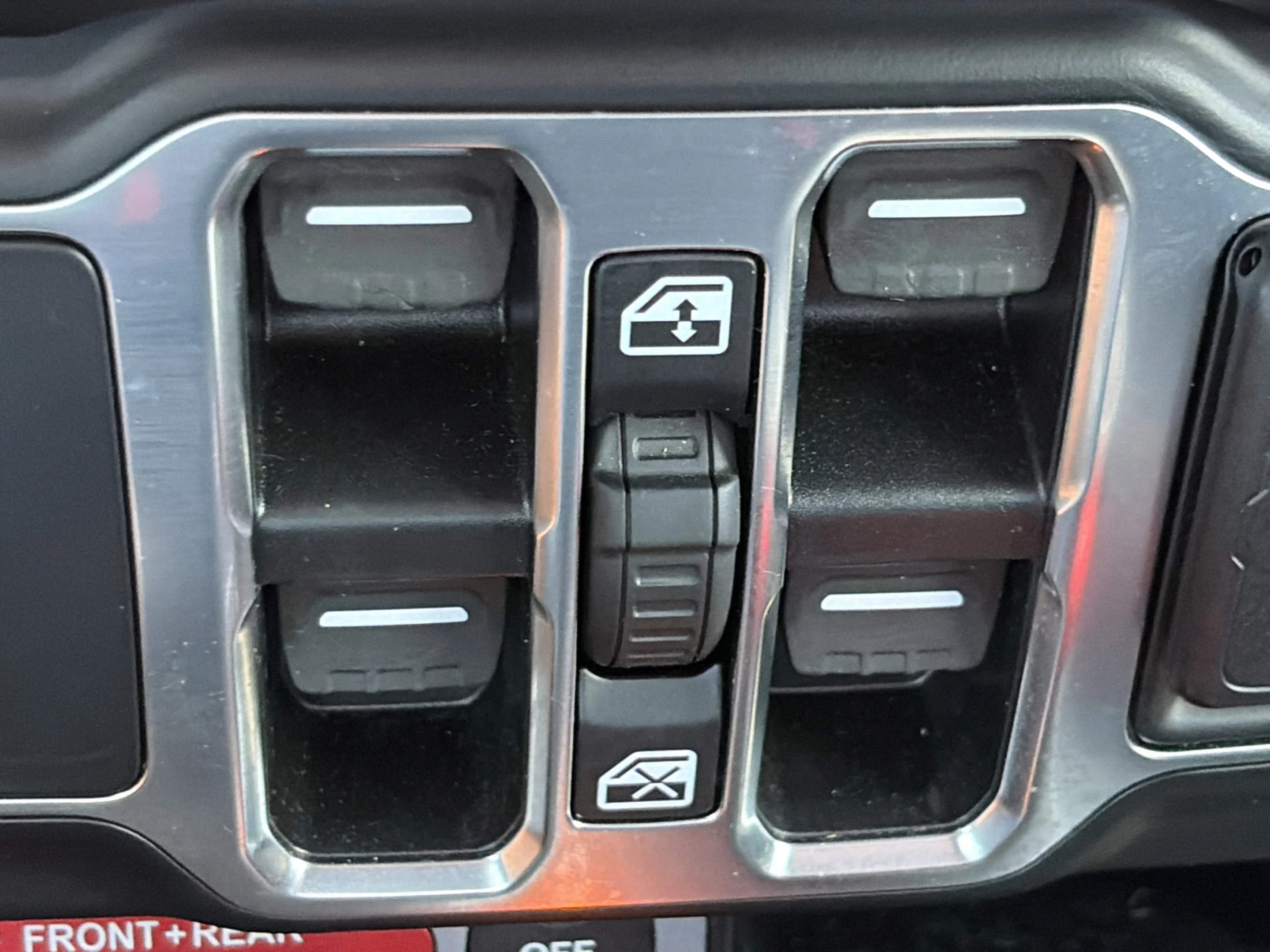 Used 2022 Hydro Blue Pearlcoat Jeep Unlimited Rubicon image 22