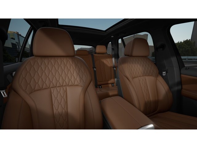 New 2026 Dravit Grey Metallic BMW xDrive50e image 11