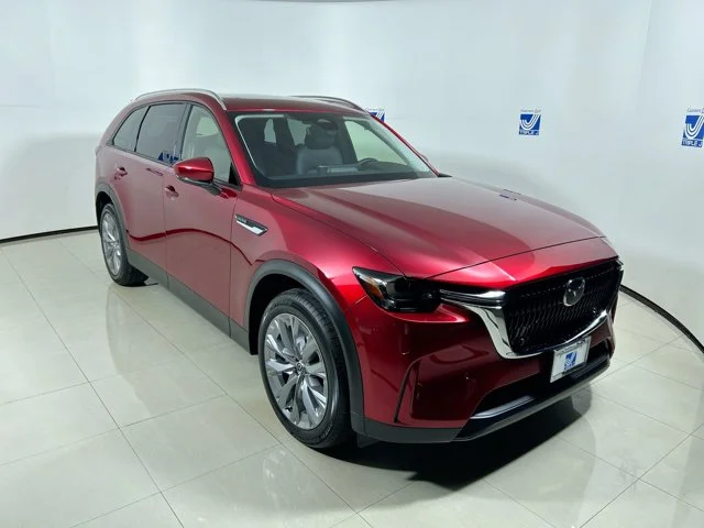 New 2026 SOULRED CRYSTAL Mazda Preferred image 2