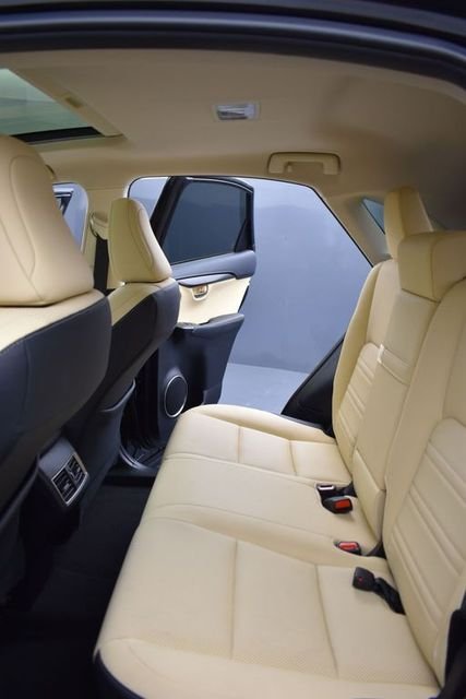 2019 Lexus NX 300 - Photo 8