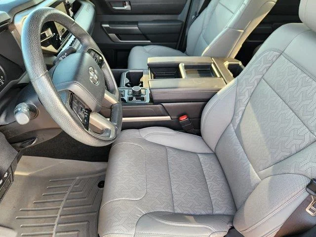 Used 2024 Magnetic Gray M Toyota SR5 (A10) 4x4 CrewMax 5.5 ft. box 145.7 in. WB image 14
