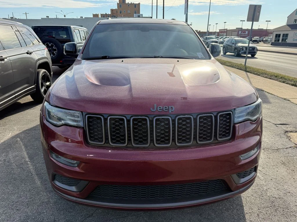 Used 2019 Red Jeep Limited X image 16