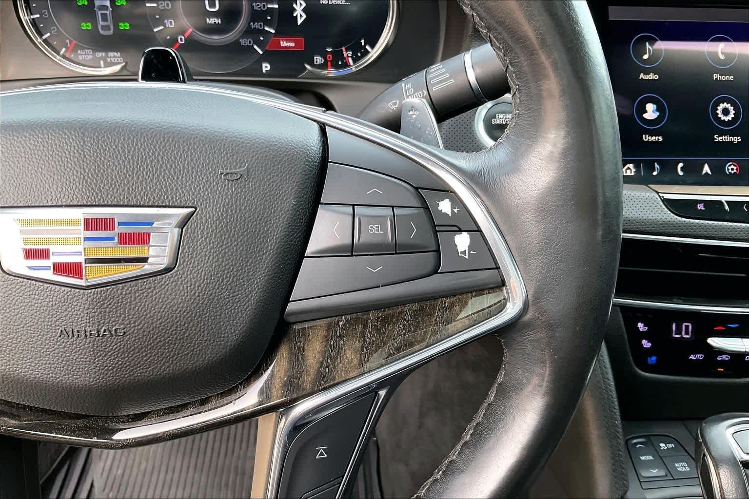 Used 2020 Crystal White Tricoat Cadillac Premium Luxury image 24